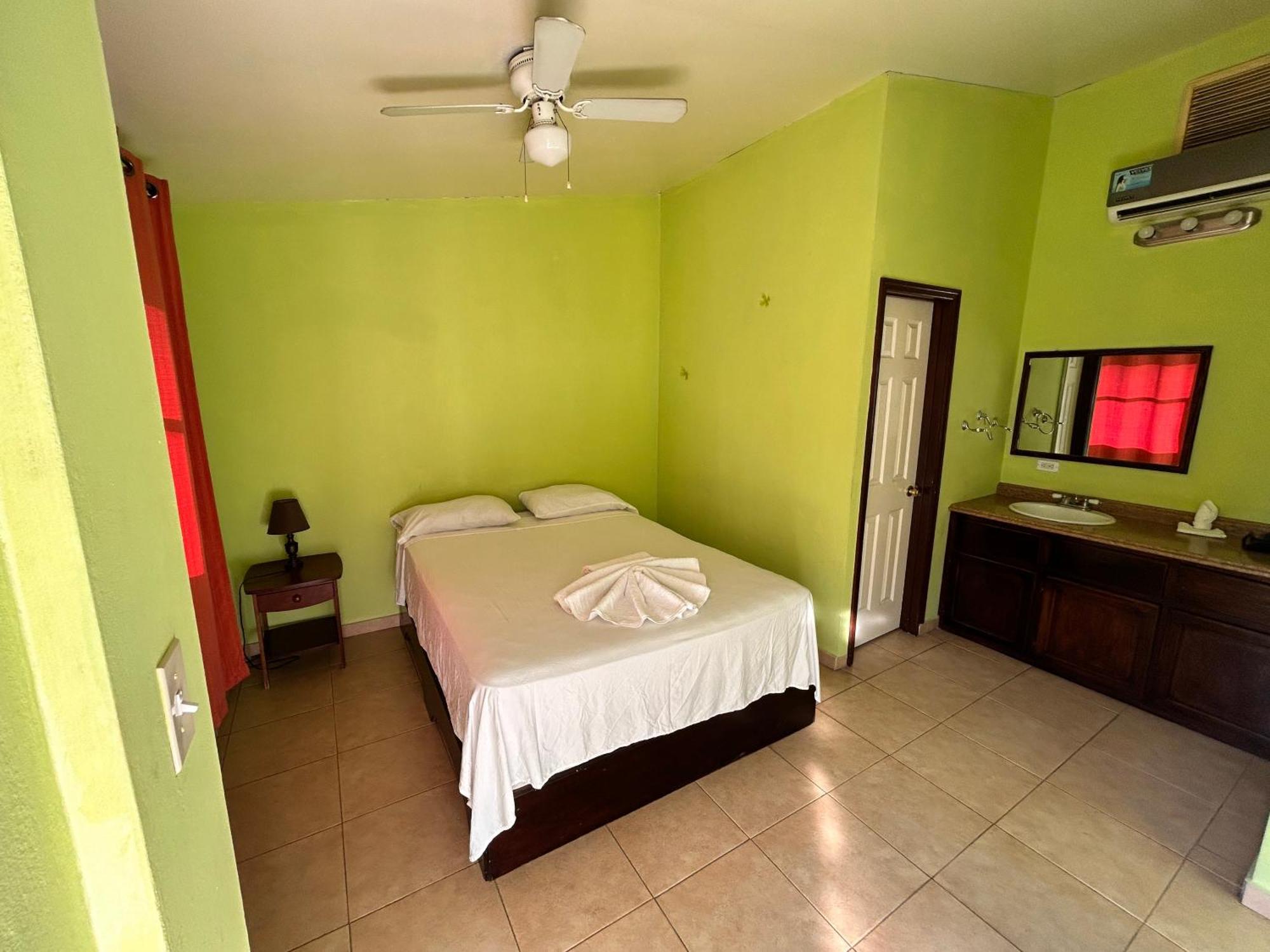 Arawak Hotel Leogane Luaran gambar